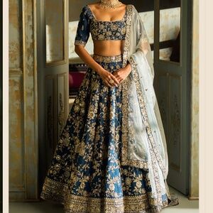 Lashkaraa Dark Blue Embroidered Lehenga